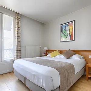 Le Beaugency 3*, Paris France
